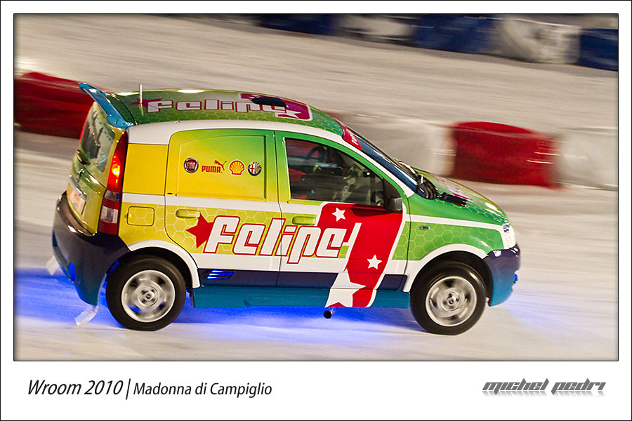 Wroom2010_03.jpg