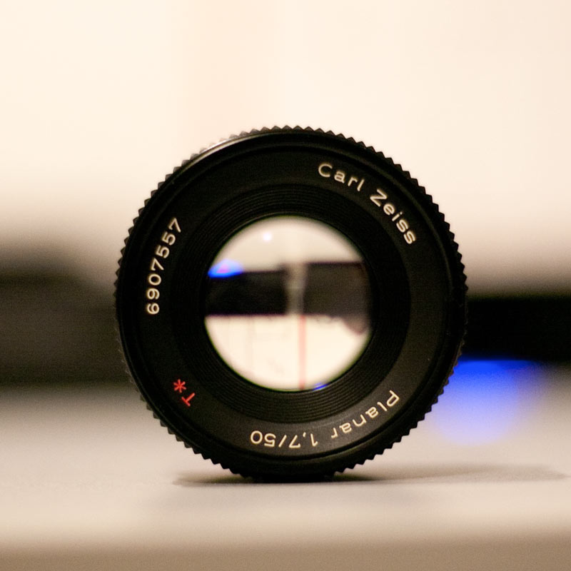 zeiss-planar-50-1.7.jpg