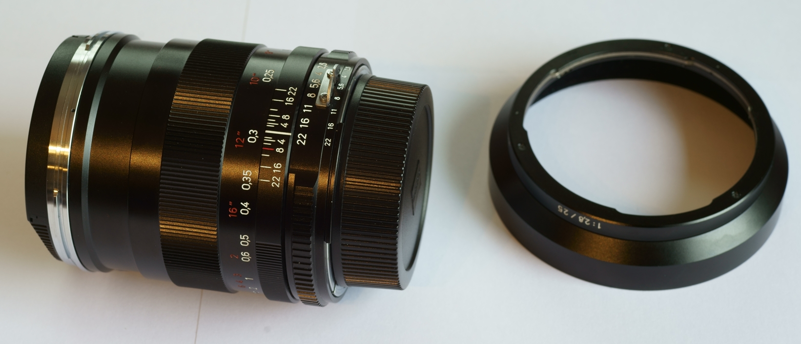 zeiss 25 2.8 zf vista 4-ridotta.jpg